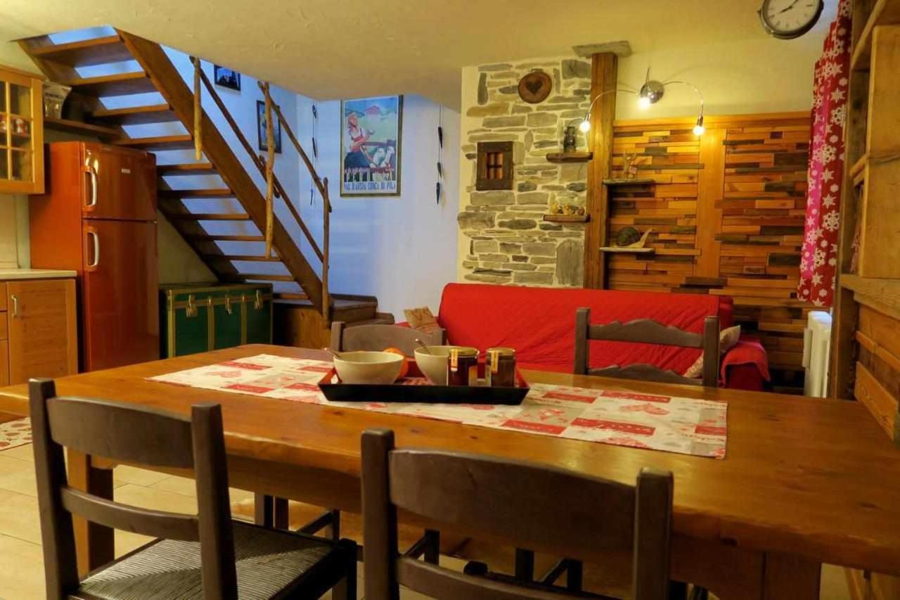 Romantica Suite Con Vasca Idromassaggio 奥斯塔 外观 照片